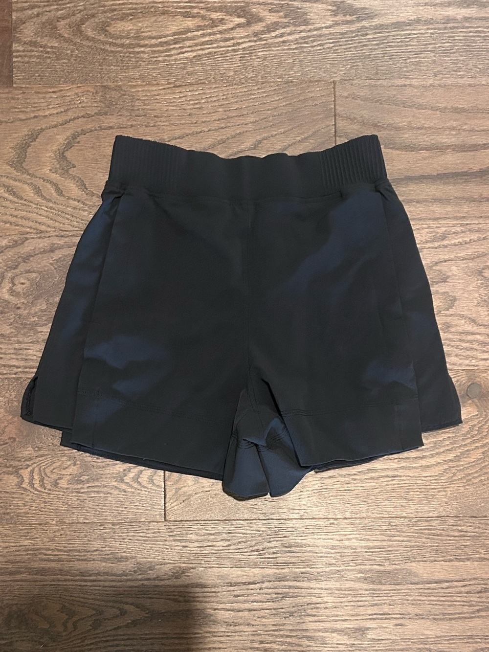 Lululemon Size XS Women's Stretch Woven Relaxed Fit High Rise HR Shorts